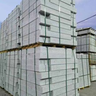 重庆 芝麻白花岗岩路沿石，路缘石，路肩石，道牙，立缘石，马路牙子，街沿石，侧石等