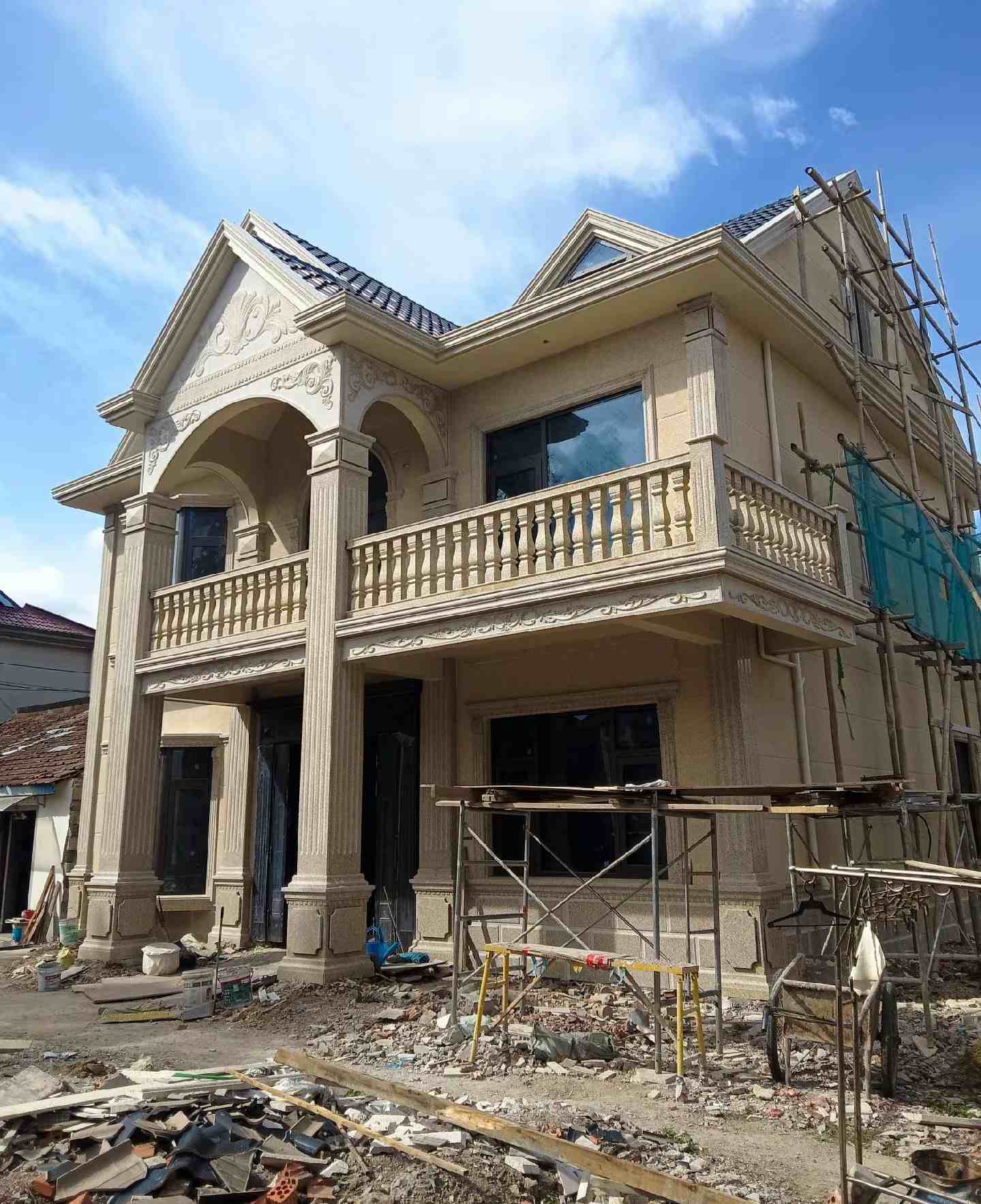 重庆 黄金麻花岗岩石材私人别墅雕花门楼柱阳台栏杆