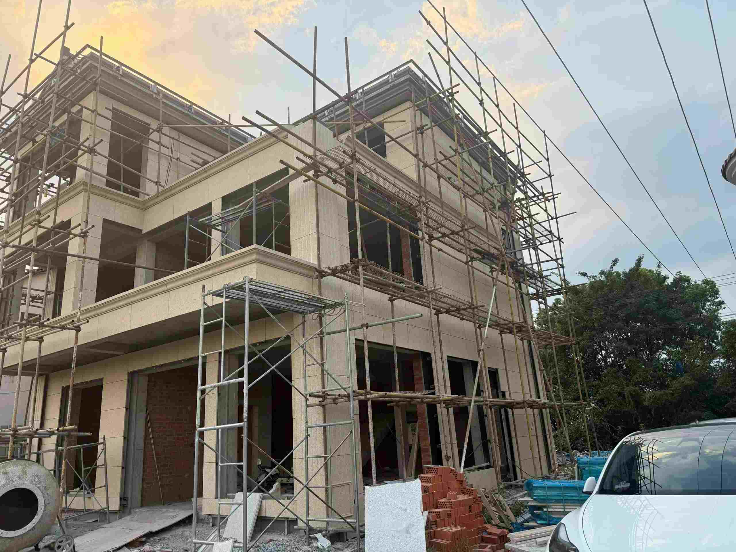 重庆 黄金麻荔枝面花岗岩外墙干挂