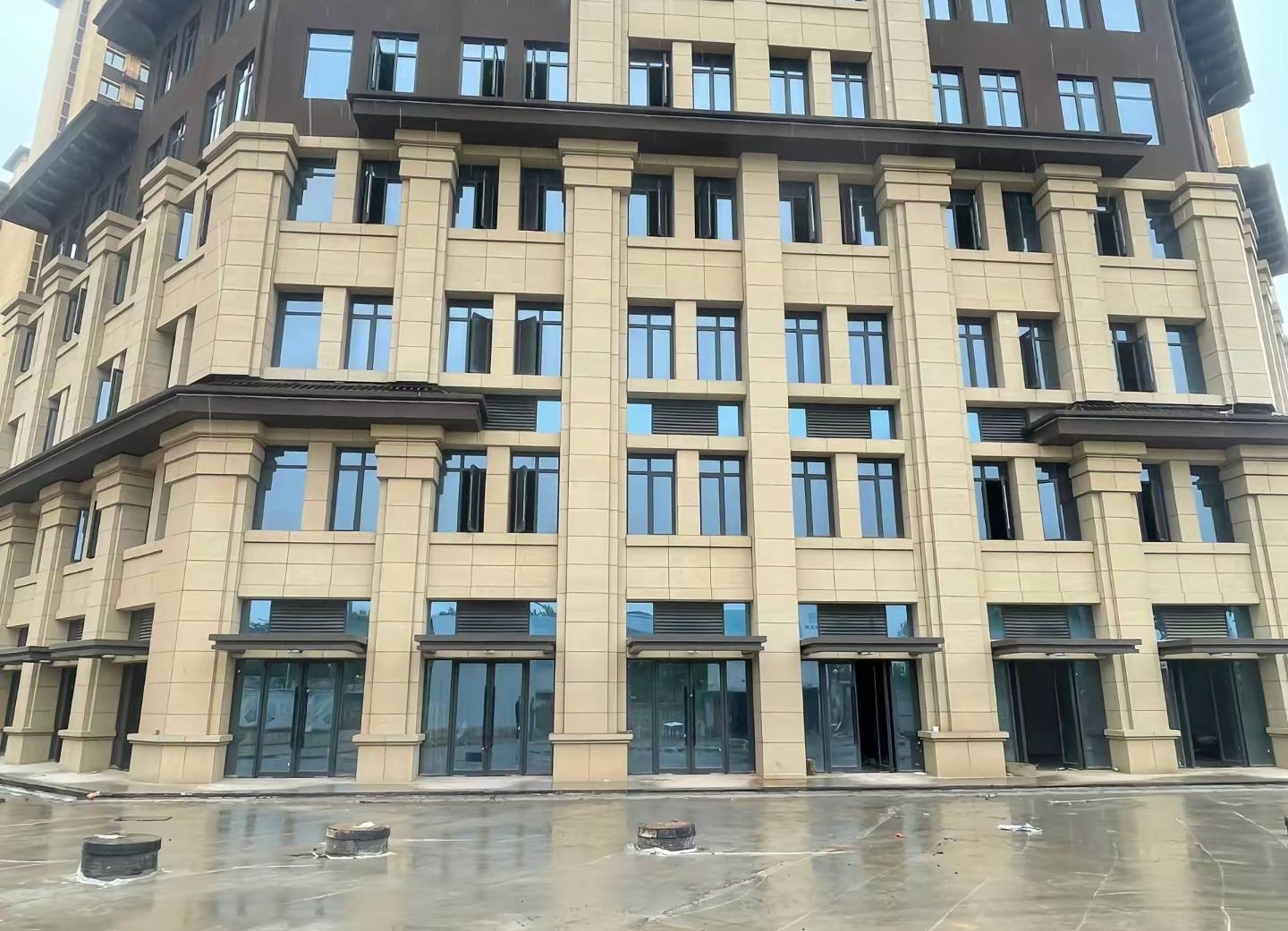 重庆 黄金麻花岗岩荔枝面小区外墙干挂