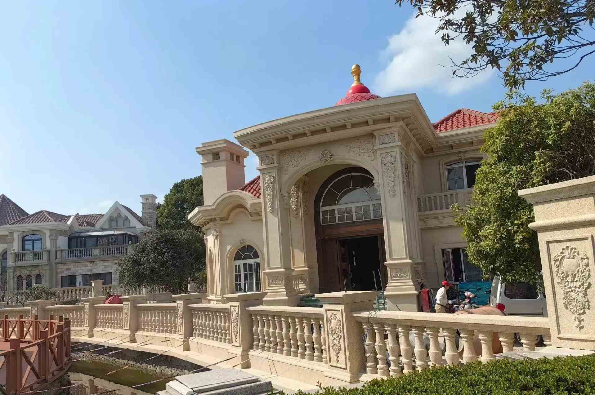 重庆 黄金麻花岗岩欧式别墅