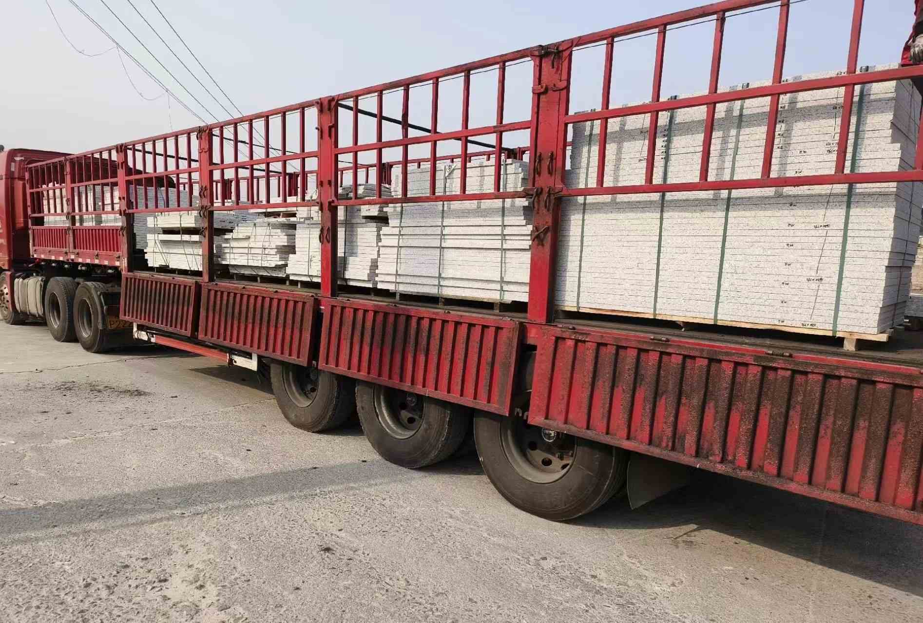 重庆 白麻荔枝面外墙干挂，工厂装车日常